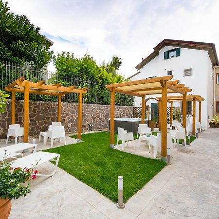 Ravello House Aparthotel Bagian luar foto