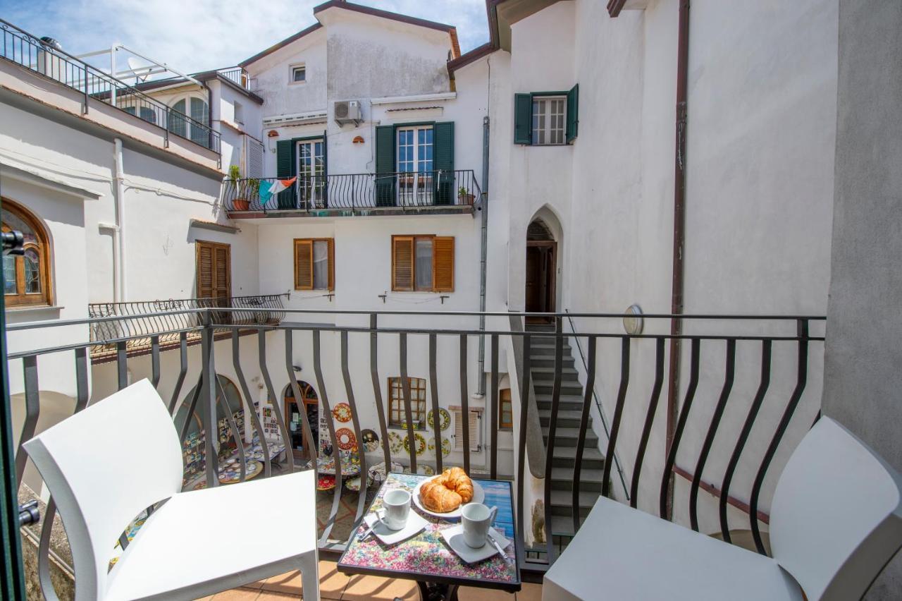 Ravello House Aparthotel Bagian luar foto